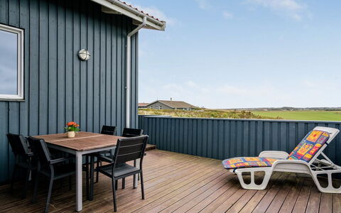 Marne - 500M from the Sea: Hout, Huis, Verblijf, Huis, Dak, Landelijk Gebied, Siding, Blokhut, Garden Gebouwen, Hardwood