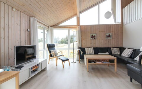 Huno - 400M from the Sea: Zwembad, Buitenmeubels, Meubilair, Toevlucht, Flagstone, Eco Hotel, Schaduw, Stoel, Vrije Tijd, Landgoed