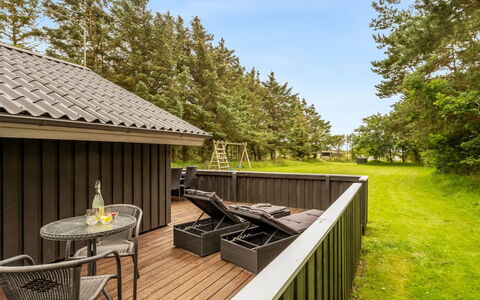 Gerlinde - 600M from the Sea: Huis, Dak, Huis, Verblijf, Landgoed, Boerderij, Villa, Veranda, Siding