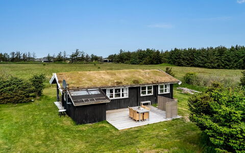 Tera - 600M from the Sea: Gras, Grasland, Land Lot, Verblijf, Landelijk Gebied, Weide, Garden Gebouwen, Tuin, Schuur
