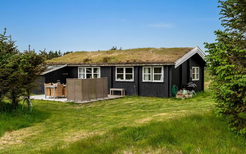 Tera - 600M from the Sea: Gras, Grasland, Land Lot, Verblijf, Landelijk Gebied, Weide, Garden Gebouwen, Tuin, Schuur