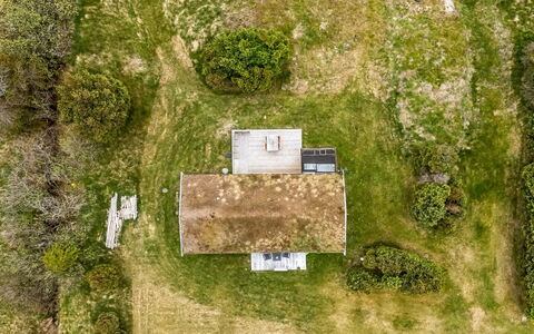 Tera - 600M from the Sea: Gras, Grasland, Land Lot, Verblijf, Landelijk Gebied, Weide, Garden Gebouwen, Tuin, Schuur