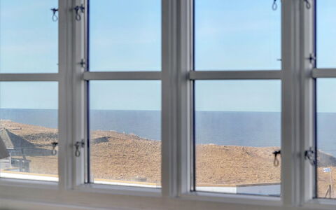 Nantje - 125M from the Sea: Zee, Glas, Zonlicht, Oceaan, Daylighting, Kust, Schaduw, Baai