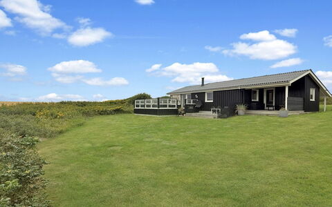 Steffenie - 400M from the Sea: Lucht, Gras, Plain, Grasland, Huis, Land Lot, Verblijf, Huis, Dak, Landelijk Gebied