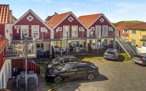 Poulsen - 200M from the Sea: Blauw, Verblijf, Huis, Huis, Boerderij, Landgoed, Siding