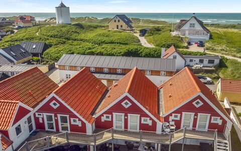 Poulsen - 200M from the Sea: Blauw, Verblijf, Huis, Huis, Boerderij, Landgoed, Siding