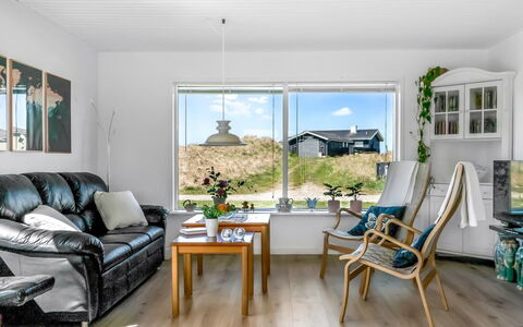 Nayeli - 275M from the Sea: Meubilair, Bankstel, Interieur Ontwerp, Woonkamer, Flooring, Huis, Plafond, Verdieping, Kamer
