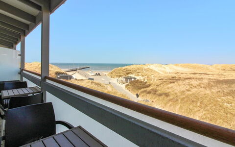 Nonni - 200M from the Sea: Zwembad, Buitenmeubels, Meubilair, Toevlucht, Flagstone, Eco Hotel, Schaduw, Stoel, Vrije Tijd, Landgoed