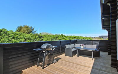 Salmund - 600M from the Sea