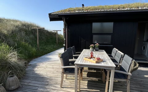 Eelin - 275M from the Sea: Dak, Huis, Huis, Verblijf, Siding, Landgoed, Oprit, Garden Gebouwen, Werf, Schuur