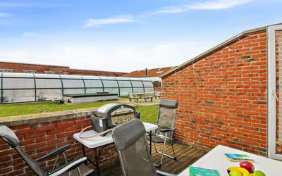 Emiliana - 500M from the Sea