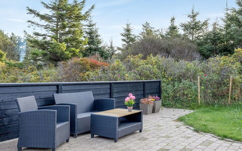 Berenika - 500M from the Sea: Struik, Buitenmeubels, Tuin, Meubilair, Schaduw, Landscaping, Hardwood, Werf, Backyard, Plank