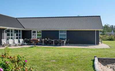 Berenika - 500M from the Sea
