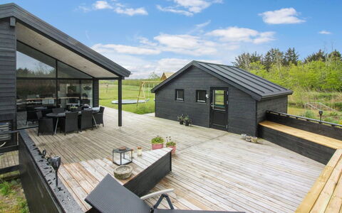 Aldina - 1.5Km from the Sea: Dak, Huis, Huis, Verblijf, Siding, Landgoed, Oprit, Garden Gebouwen, Werf, Schuur