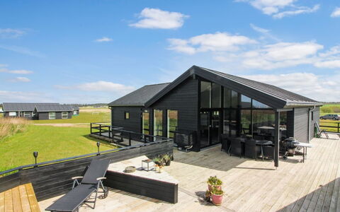 Aldina - 1.5Km from the Sea: Dak, Huis, Huis, Verblijf, Siding, Landgoed, Oprit, Garden Gebouwen, Werf, Schuur