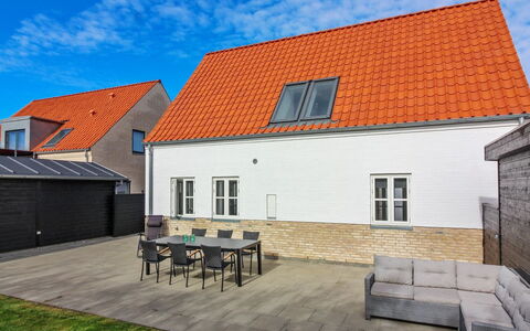 Kimon - 600M from the Sea: Architectuur, Dak, Huis, Samengesteld Materiaal, Daylighting, Siding, Oprit