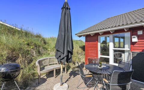 Har - 400M from the Sea: Meubilair, Interieur Ontwerp, Stoel, Flooring, Tafel, Toevlucht, Verdieping, Plafond, Kamer, Eco Hotel