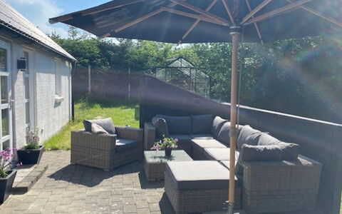 Nara - 500M from the Sea: Buitenmeubels, Buitentafel, Patio, Schaduw, Stoel, Dek, Bloempot, Tuin, Flagstone, Outdoor Structuur