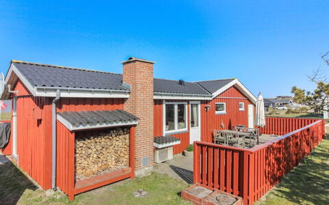 Fiene - 300M from the Sea: Woongebied, Dak, Voorstad, Oprit, Landgoed, Schoorsteen