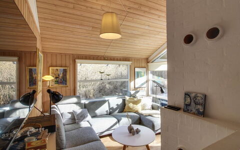 Ømod - 300M from the Sea: Interieur Ontwerp, Hout, Flooring, Plafond, Meubilair, Verdieping, Bankstel, Woonkamer, Kamer, Lichte Inrichting