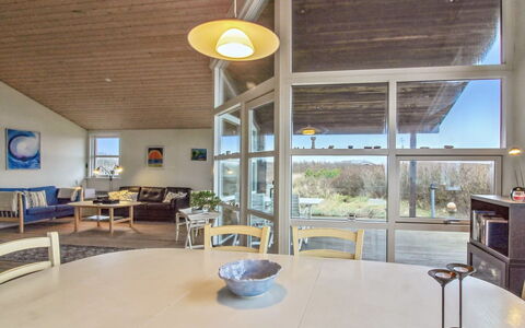 Florida - 100M from the Sea: Dak, Huis, Huis, Verblijf, Siding, Landgoed, Oprit, Garden Gebouwen, Werf, Schuur