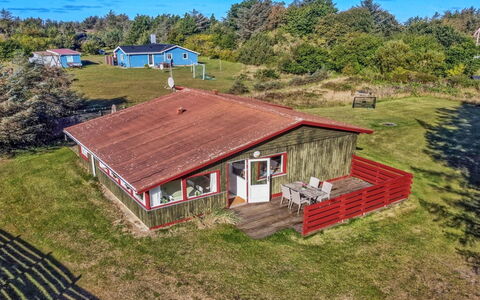 Greet - 700M from the Sea: Dak, Huis, Huis, Verblijf, Siding, Landgoed, Oprit, Garden Gebouwen, Werf, Schuur