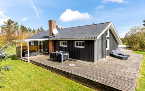 Lempi - 300M from the Sea: Bergachtig Landvormen, Berg, Heuvel, Bergketen, Heuvel Station, Menselijke Nederzetting, Stedelijk Ontwerp, Alpen, Vallei, Top