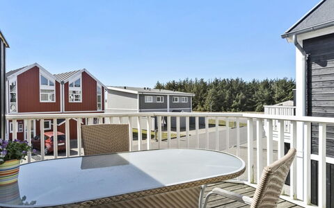 Chris - 750M from the Sea: Blauw, Verblijf, Huis, Huis, Boerderij, Landgoed, Siding