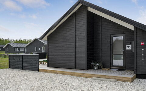 Ina - 1.2Km from the Sea: Siding, Verblijf, Schuur, Garden Gebouwen, Plank, Blokhut