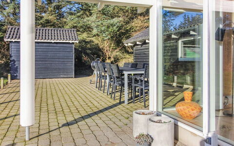 Synnöve - 550M from the Sea: Deur, Schaduw, Outdoor Structuur, Veranda, Werf, Siding, Pergola, Oprit, Patio, Garden Gebouwen