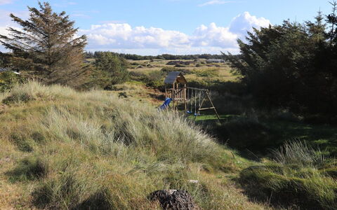 Vanamo - 300M from the Sea: Hout, Huis, Veranda, Dek, Hardwood, Dak, Beits, Houten Vloer, Eco Hotel