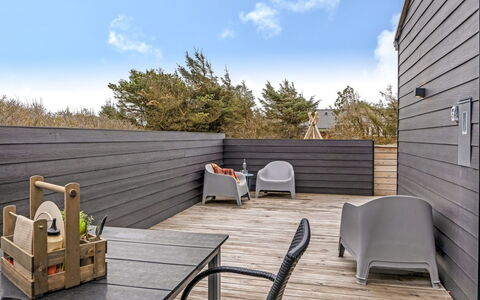 Tatania - 800M from the Sea: Gras, Grasland, Land Lot, Verblijf, Landelijk Gebied, Weide, Garden Gebouwen, Tuin, Schuur