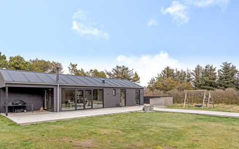 Tatania - 800M from the Sea: Gras, Grasland, Land Lot, Verblijf, Landelijk Gebied, Weide, Garden Gebouwen, Tuin, Schuur