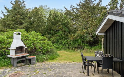 Jara - 700M from the Sea