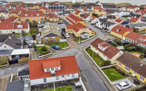 Evangelina - 350M from the Sea: Gebouw, Woongebied, Dak, Huis, Buurt, Huis,  Dorf\, Voorstad, Menselijke Nederzetting, Luchtfotografie