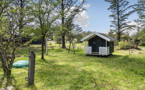 Vaska - 550M from the Sea: Dak, Huis, Huis, Verblijf, Siding, Landgoed, Oprit, Garden Gebouwen, Werf, Schuur