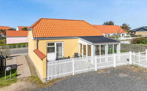 Adla - 450M from the Sea: Woongebied, Huis, Huis, Veranda, Dak, Facade, Architectuur, Verblijf, Landgoed, Deur