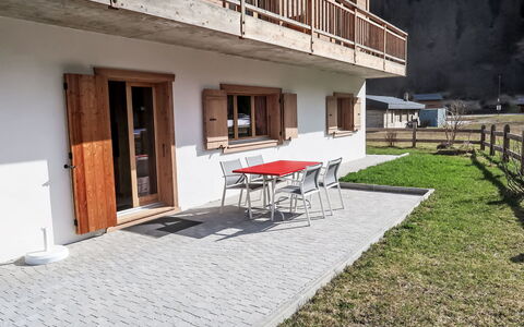 Chalet Molignon: Hout, Deur, Hardwood, Beits, Plank, Veranda, Multiplex, Balkon, Home Deur, Timmerhout