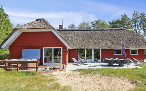 Thordo - 2.4Km from the Sea: Thatching, Verblijf, Huis, Dak, Huis, Boerderij, Hut, Landgoed, Dorp