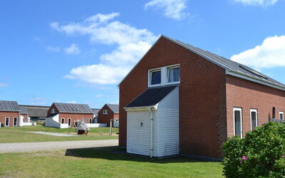 Aswith - 2.3Km from the Sea