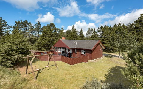 Heralda - 3.3Km from the Sea: Gras, Huis, Dak, Huis, Verblijf, Struik, Land Lot, Landelijk Gebied, Boerderij, Groundcover