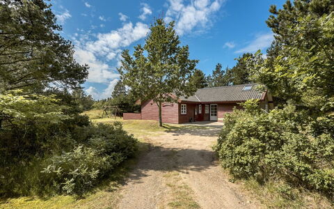 Heralda - 3.3Km from the Sea: Gras, Huis, Dak, Huis, Verblijf, Struik, Land Lot, Landelijk Gebied, Boerderij, Groundcover