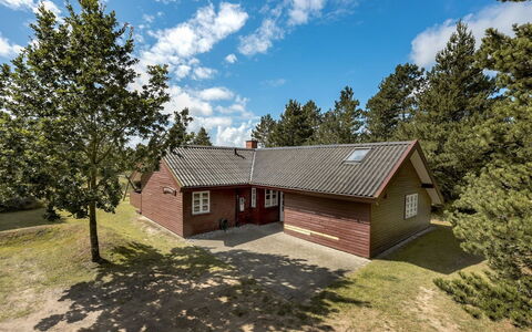 Heralda - 3.3Km from the Sea: Gras, Huis, Dak, Huis, Verblijf, Struik, Land Lot, Landelijk Gebied, Boerderij, Groundcover