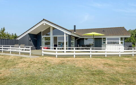 Chrisse - 550M from the Sea: Verblijf, Schuur, Hut, Boerderij, Prairie, Keet, Schuur, Blokhut, Garden Gebouwen