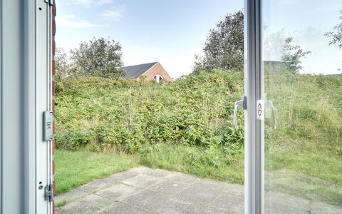 Herward - 2.3Km from the Sea: Woongebied, Dak, Voorstad, Oprit, Landgoed, Schoorsteen