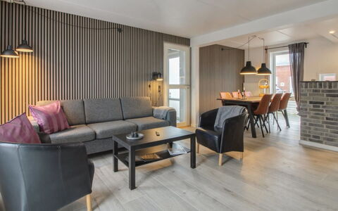 Gaida - 2.3Km from the Sea: Plafond, Flooring, Interieur Ontwerp, Verdieping, Samengesteld Materiaal, Meubilair, Toevlucht, Hotel, Ontwerp, Daylighting