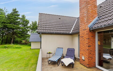 Sigwid - 2.7Km from the Sea: Gras, Hout, Landelijk Gebied, Struik, Verblijf, Dak, Plain, Land Lot, Huis, Groundcover
