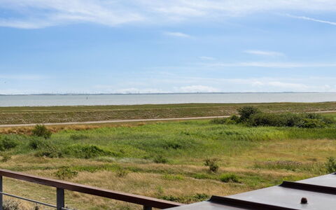 Ønd - 2.5Km from the Sea: Struik, Stedelijk Ontwerp, Groundcover, Steen, Appartement, Landgoed, Metselwerk, Balkon, Landscaping