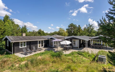 Henriethe - 1.1Km from the Sea