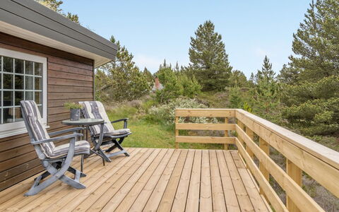 Mariette - 3.1Km from the Sea: Hout, Veranda, Hardwood, Plank, Meubilair, Land Lot, Dek, Beits, Verblijf, Buitenmeubels